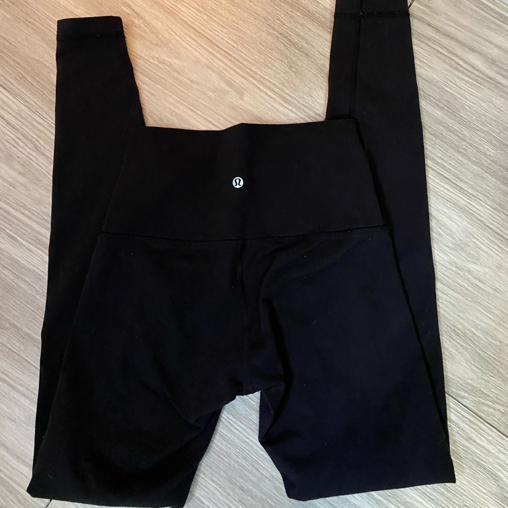 Thicker wunder under lululemon leggings